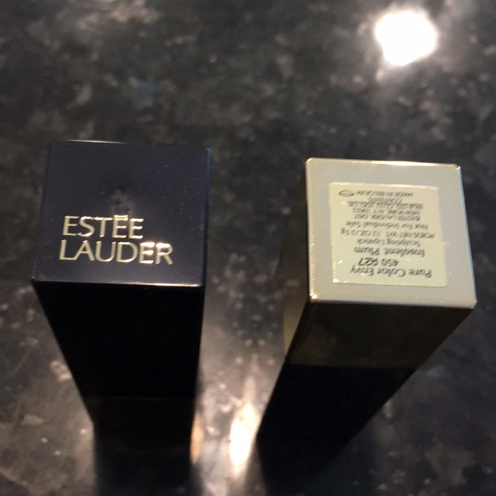 Estes Lauder lipsticks